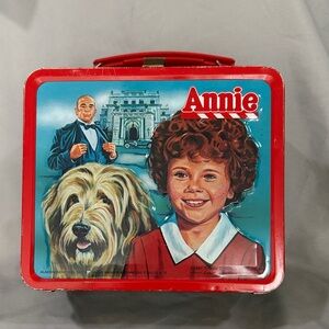 Vintage Annie lunchbox and thermos. 1981